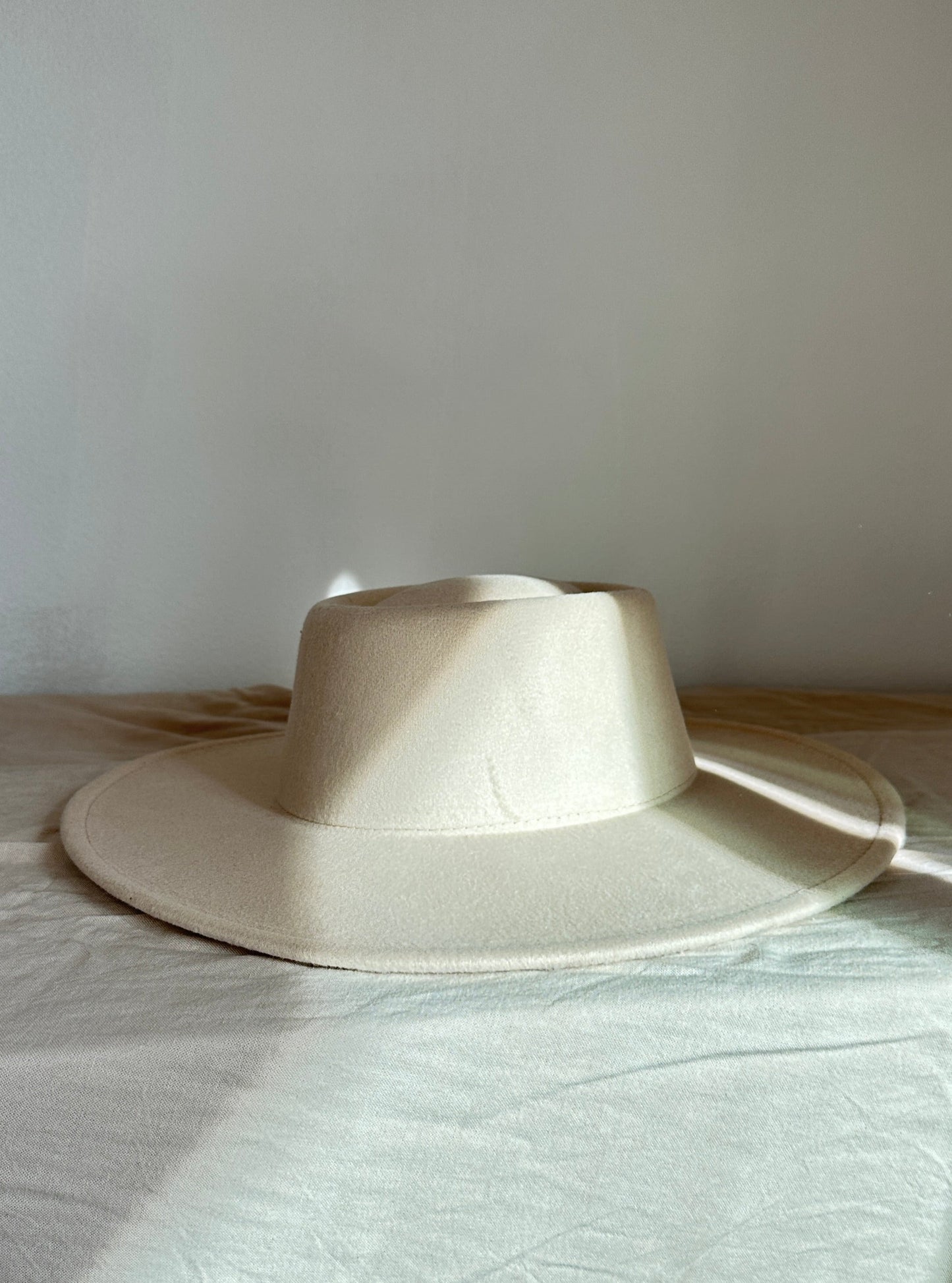 Wide Brim Boater Hat White