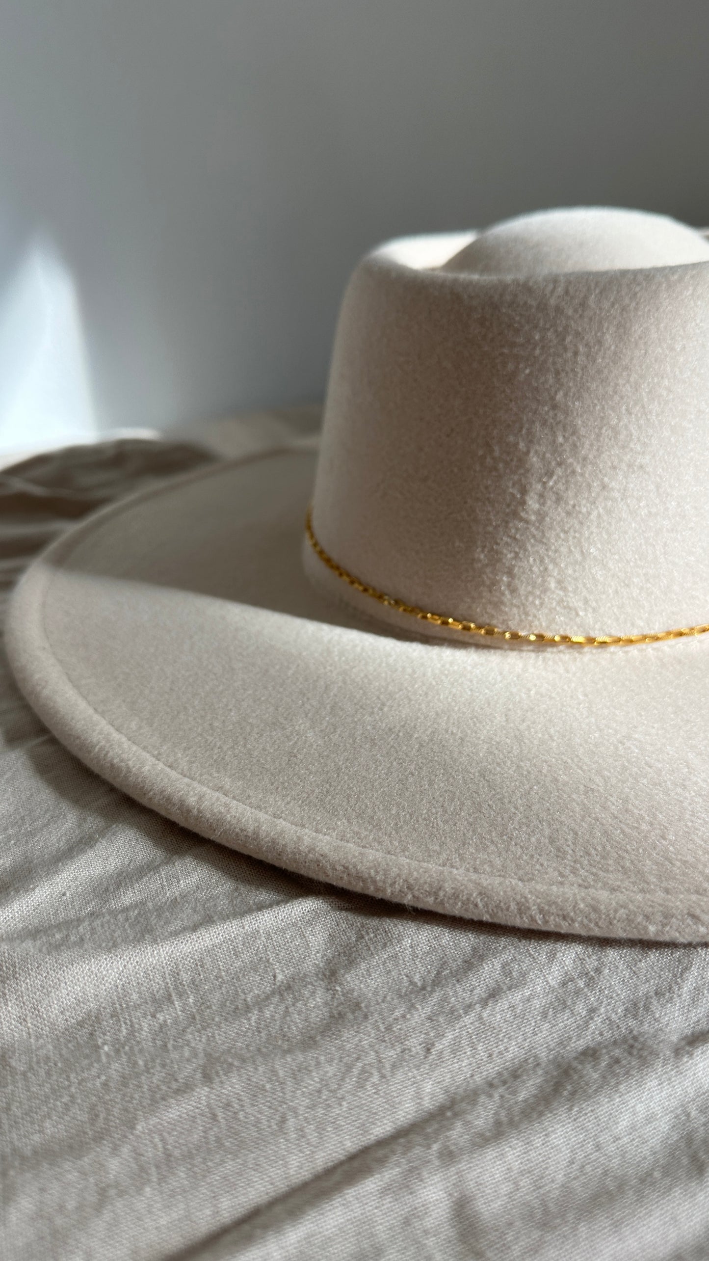 Wide Brim Boater Hat White